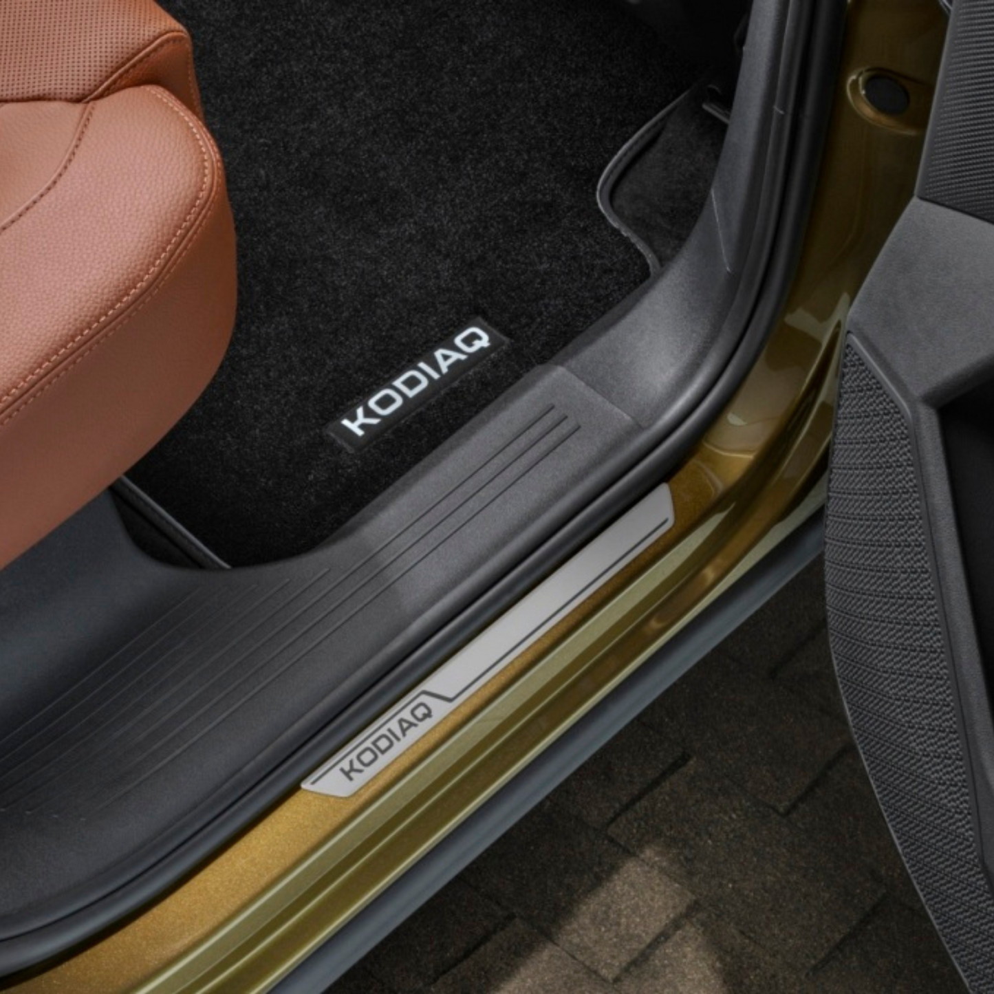 [Pre-Order] Skoda Kodiaq Rear Door Sill Protector