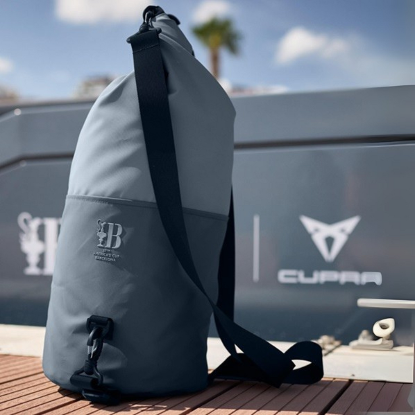 [Pre-Order] CUPRA Waterproof Bag